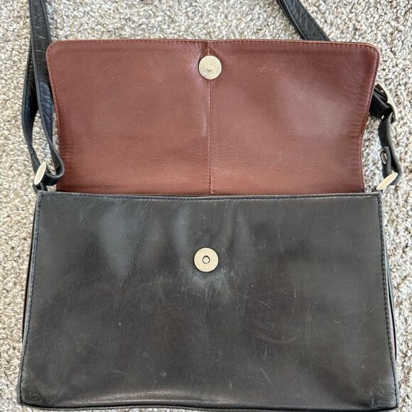 DEREK ALEXANDER | Leather Shoulder Bag - Picture 9 of 16